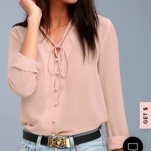 🌷SPRING SALE🌷 Lulu’s Sheer Blush Pink Blouse
